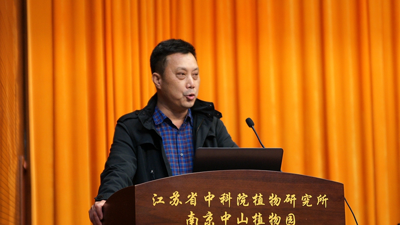 中国优农协会蓝莓分会会长李亚东致贺词.jpg 中国优农协会蓝莓分会会长李亚东致贺词.jpg