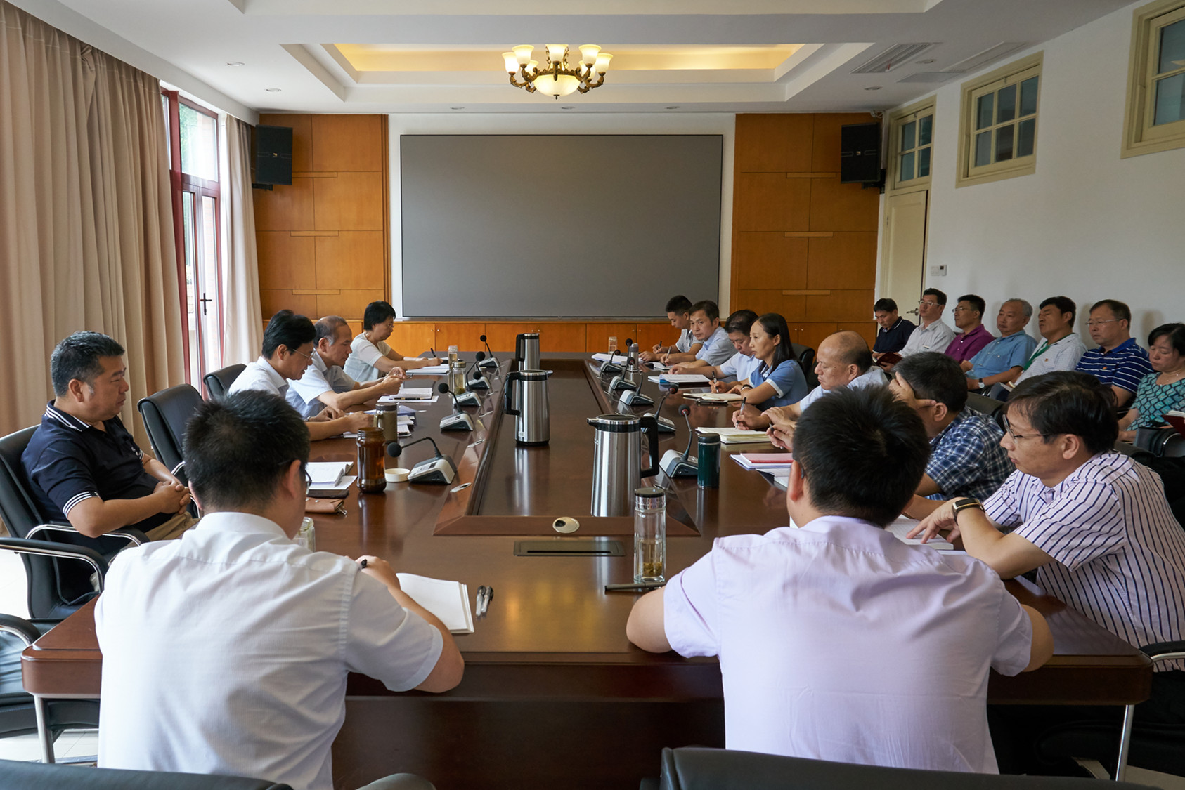 20190814中心组学习.jpg